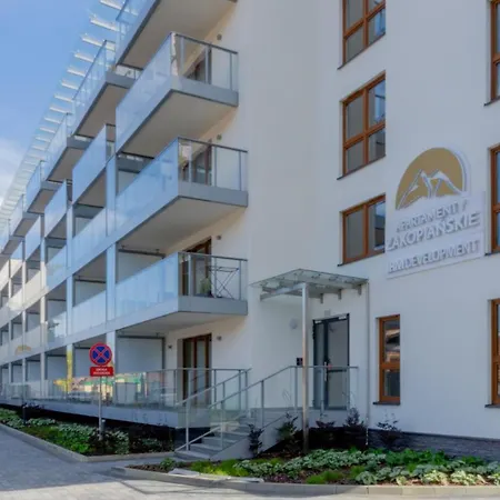 Vacationclub - Zakopianskie Apartament 107 자코파네