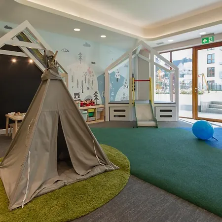 Vacationclub - Zakopianskie Apartament 107 아파트 자코파네